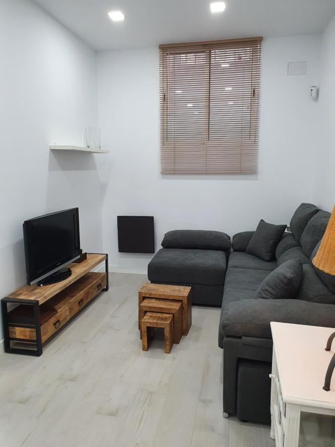 Apartamento Pet-Friendly En Atocha By Bebalmy Apartment มาดริด ภายนอก รูปภาพ